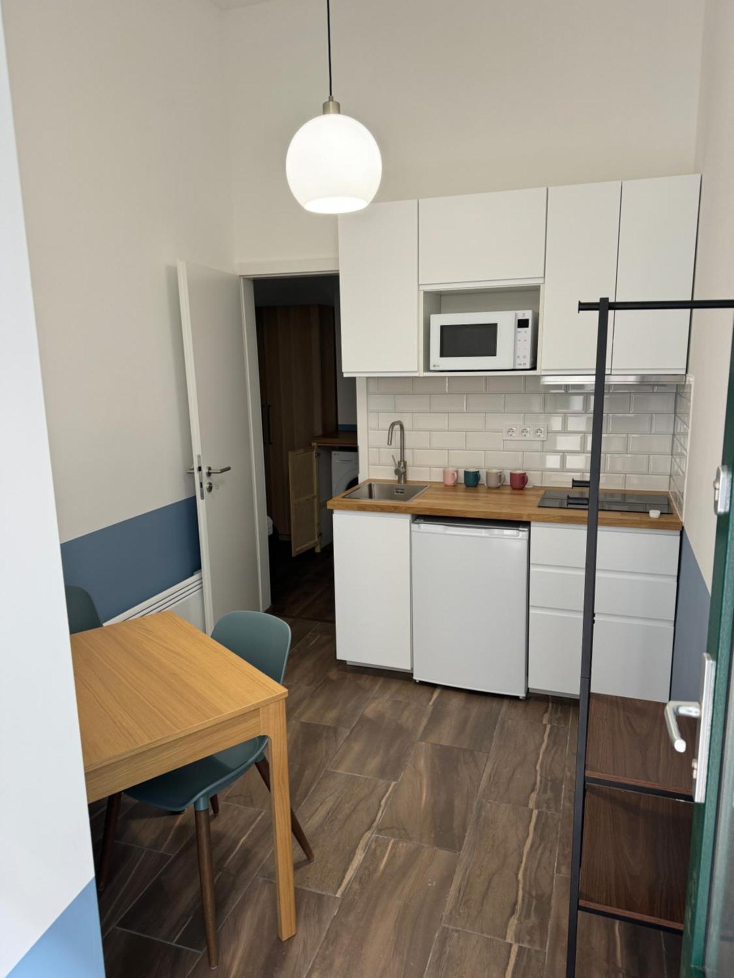 Designer Downtown Apartment بودابست المظهر الخارجي الصورة